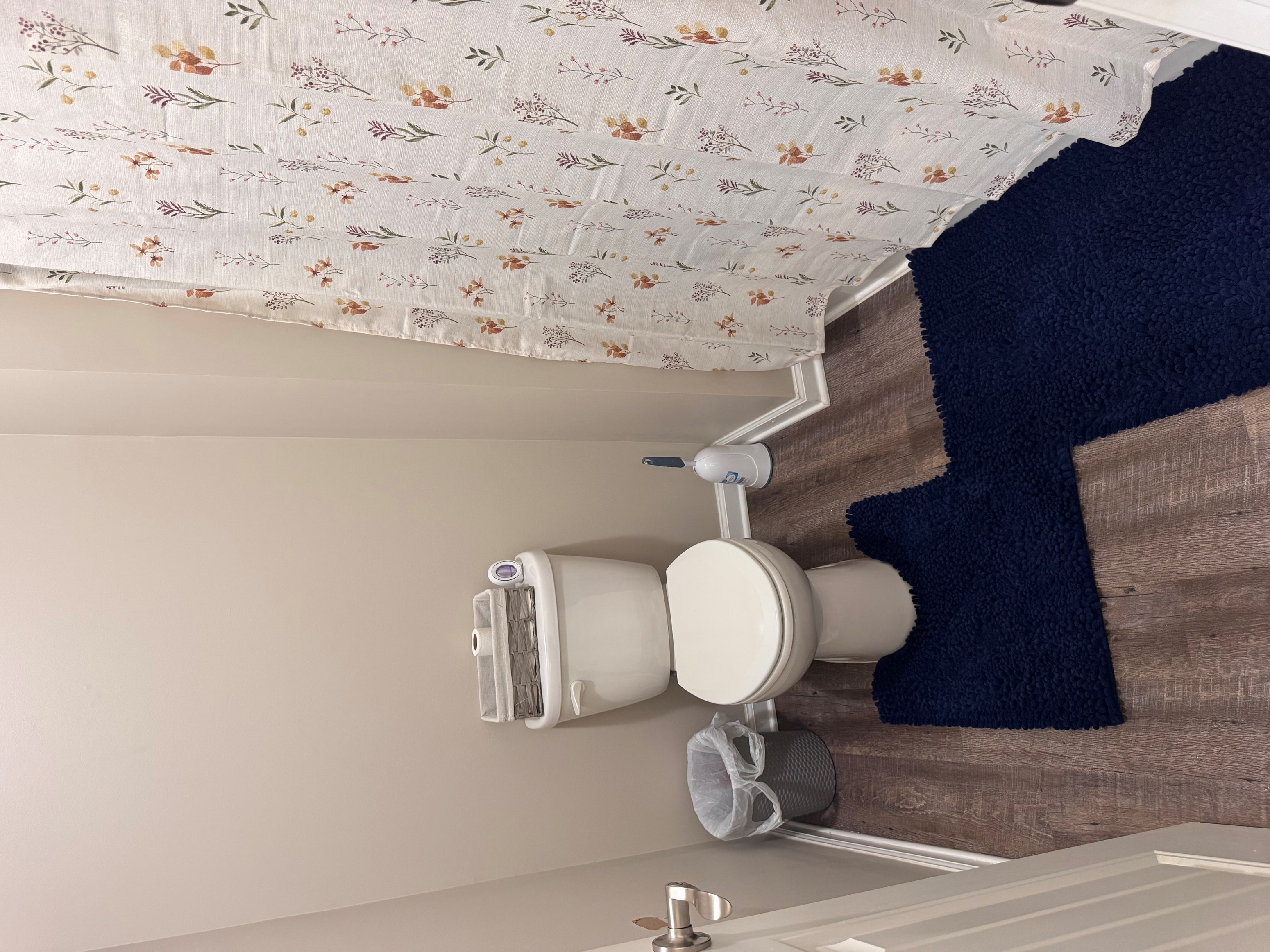 Single Bedroom Available In 3bhk