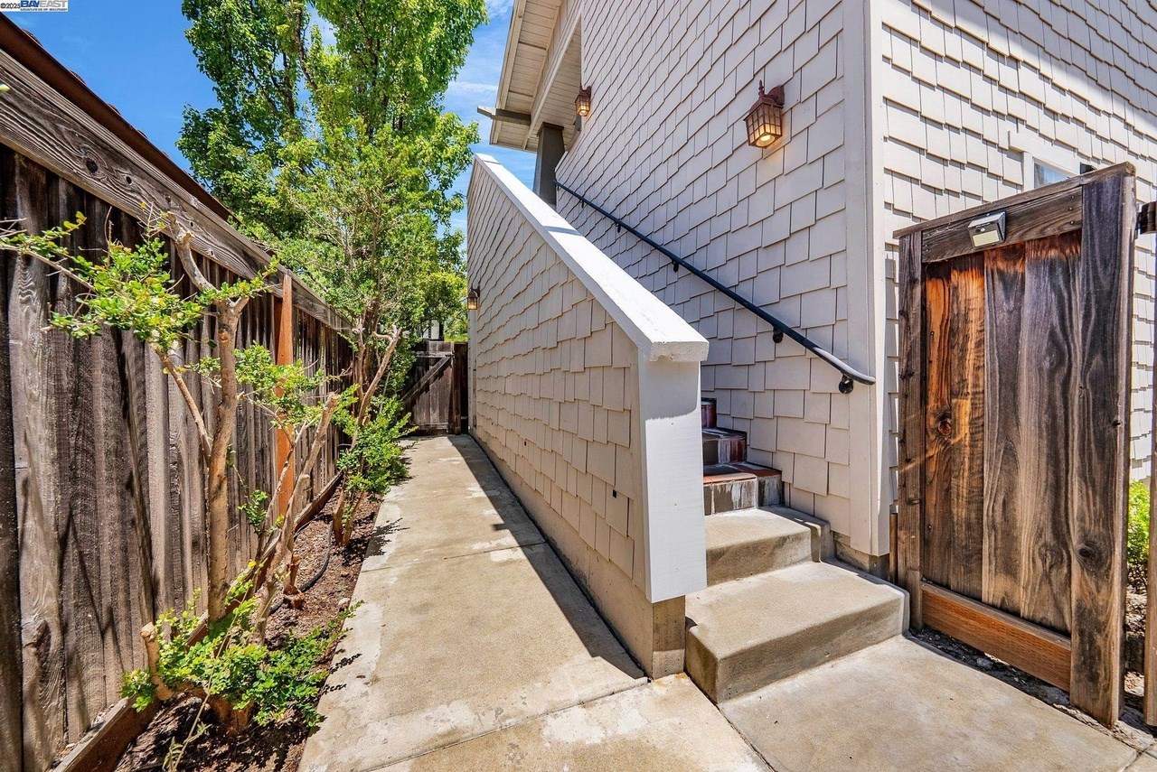 1-Bedroom, 1-Bath ADU Unit