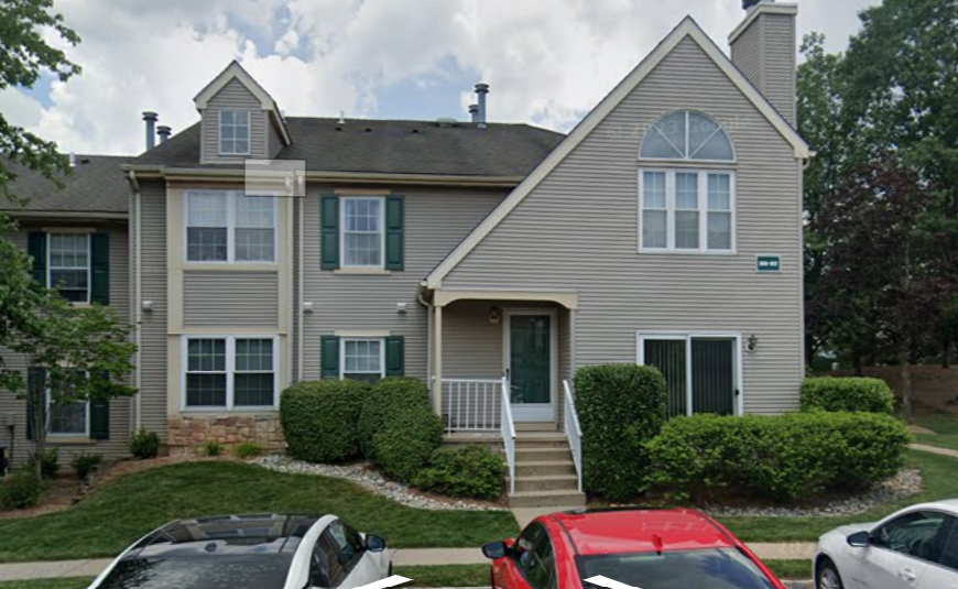 Upgraded 2-Bed, 2-Bath First-Floor Condo – Available October 1, 2025