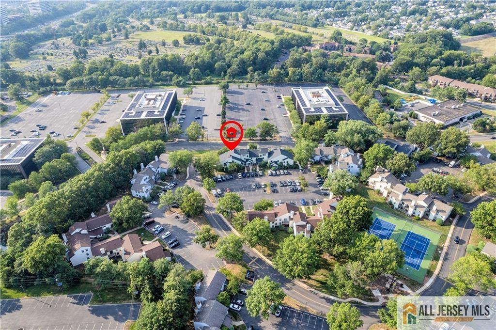 Newly Renovated Ground Floor, 1 Bed 1 Bath (Woodbridge Commons)