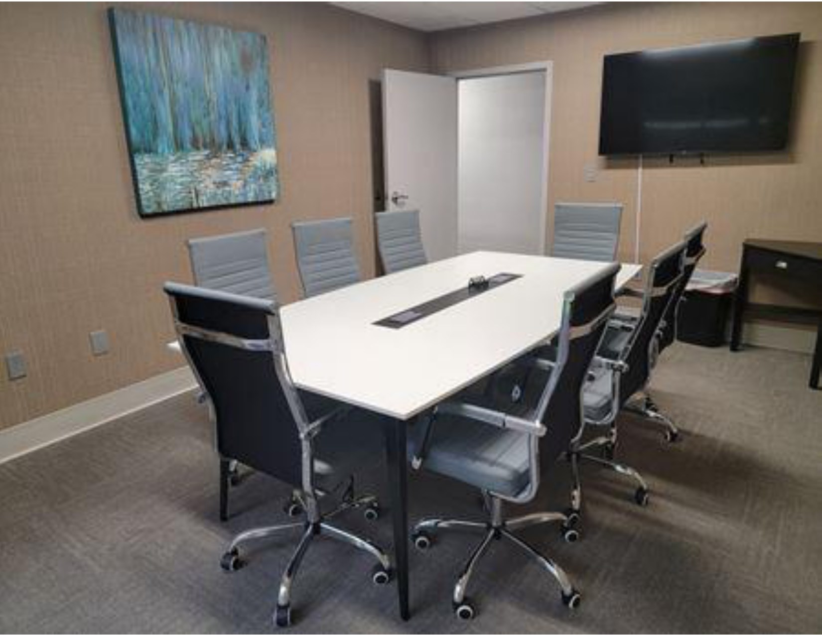 Modern Office Space Available For Sublease In Torrance