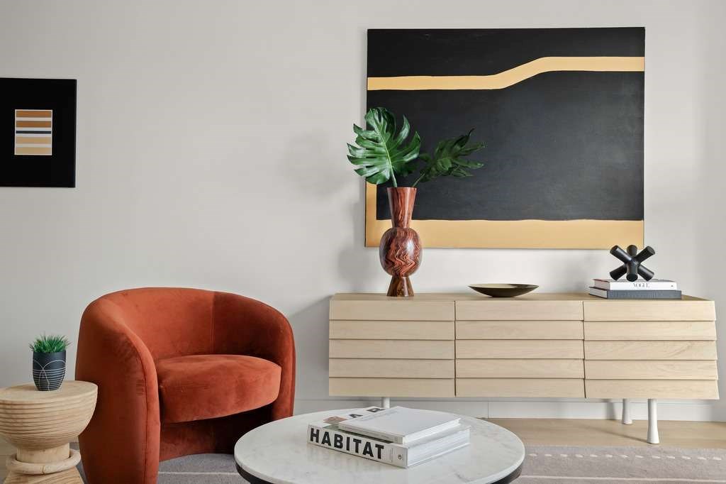 LUXURY 1 BEDROOM APARTMENT - SHORT-TERM SUBLEASE