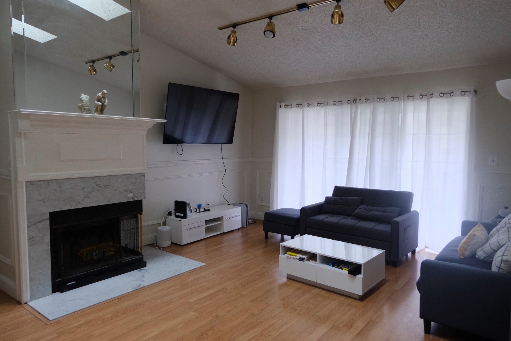 Cozy North Brunswick 2 Bed 2 Bath Condo