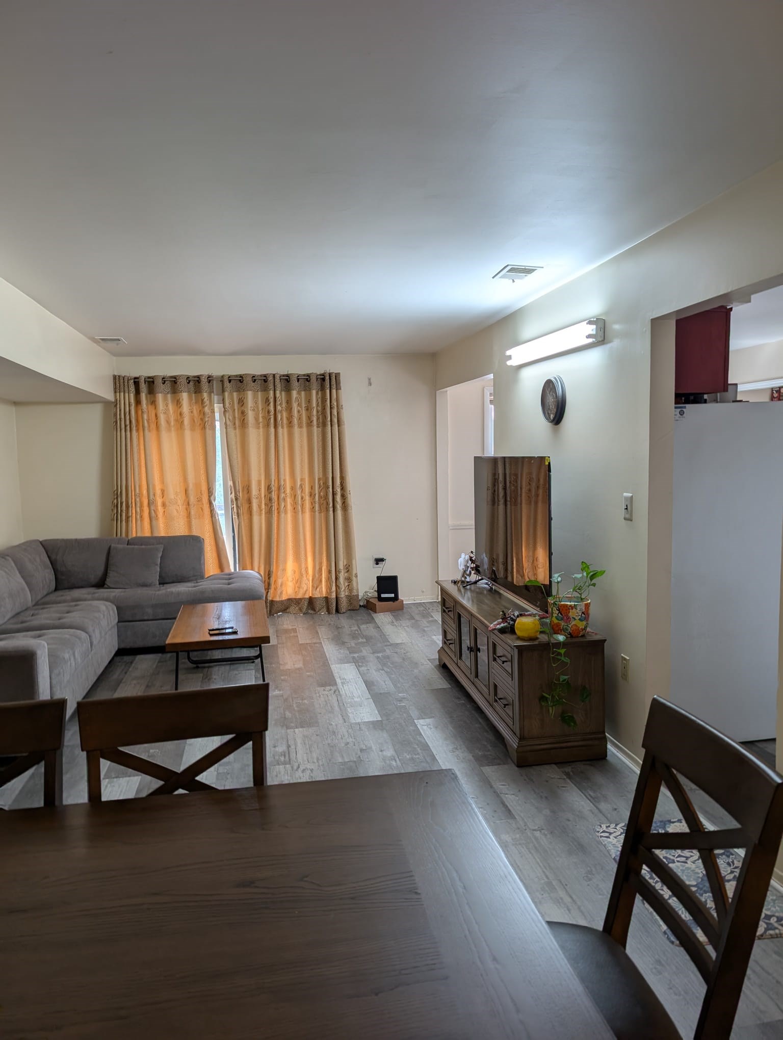 2Bed 2Full Bath - 5 Minute Walk To Edison Train Station