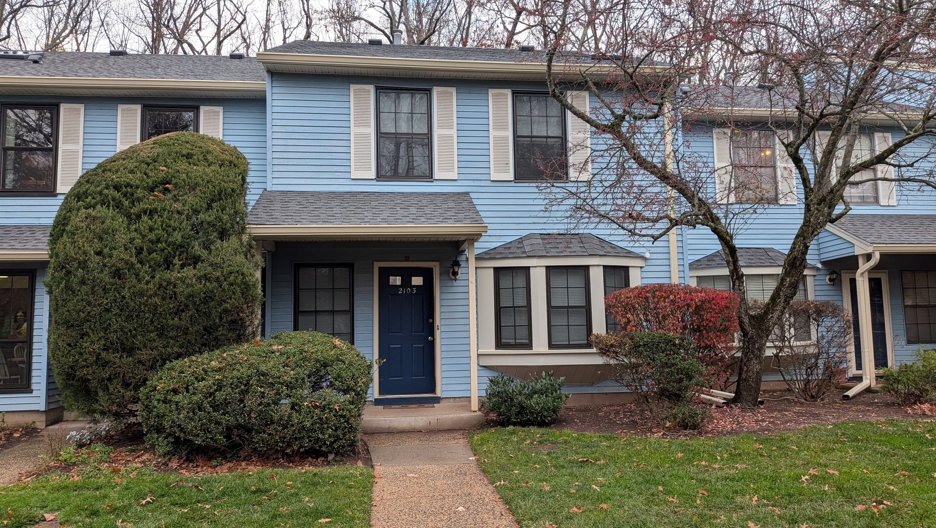 Click to Enlarge BEAUTIFUL 2 BEDROOM APARTMENT READY TO GO