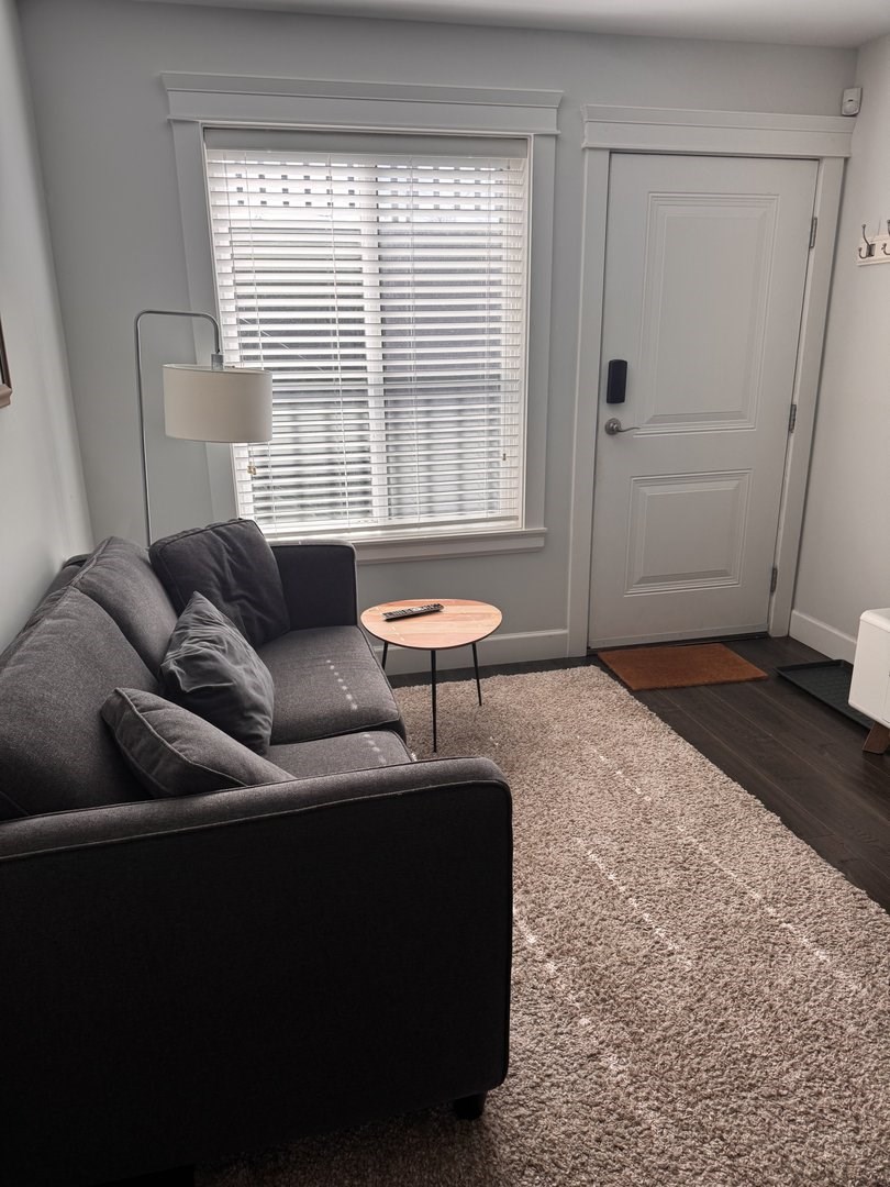 Fully Furnished One-Bedroom Residence