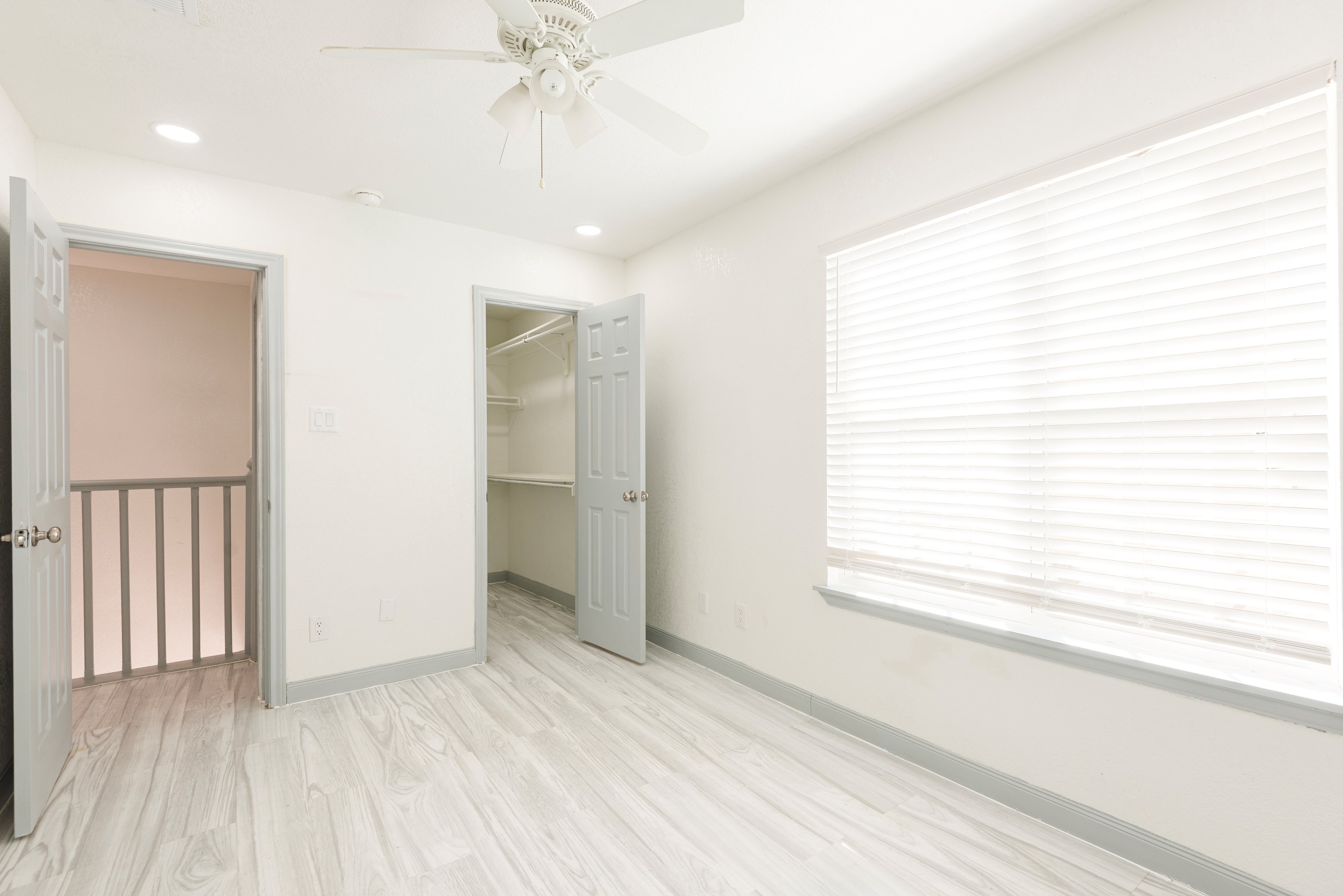 ?? Modern 2 Bedrooms/2.5Bath Townhome In Dallas – Available Now!