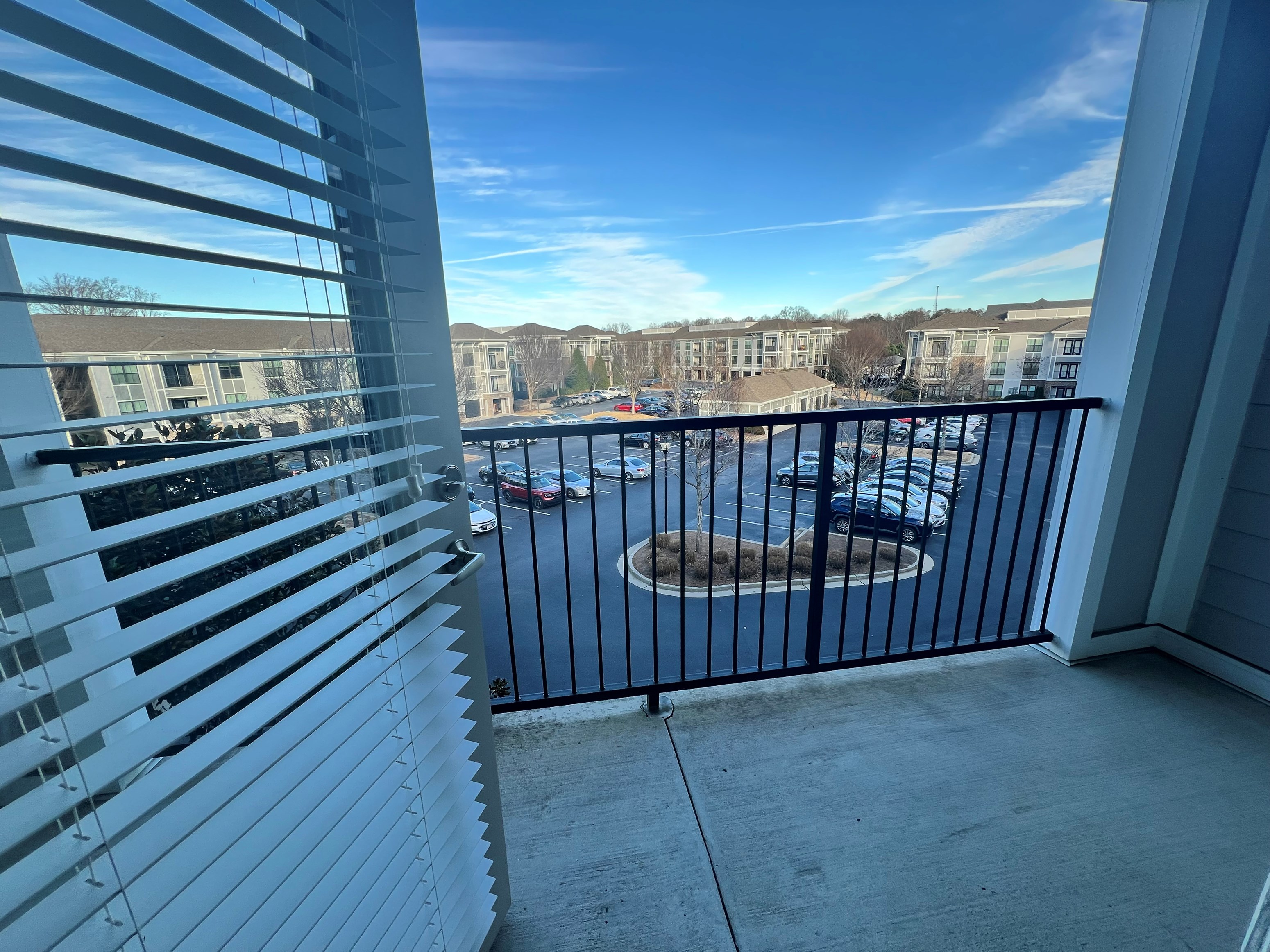 Subleasing Apartment In Alpharetta, GA For $1552 Per Month