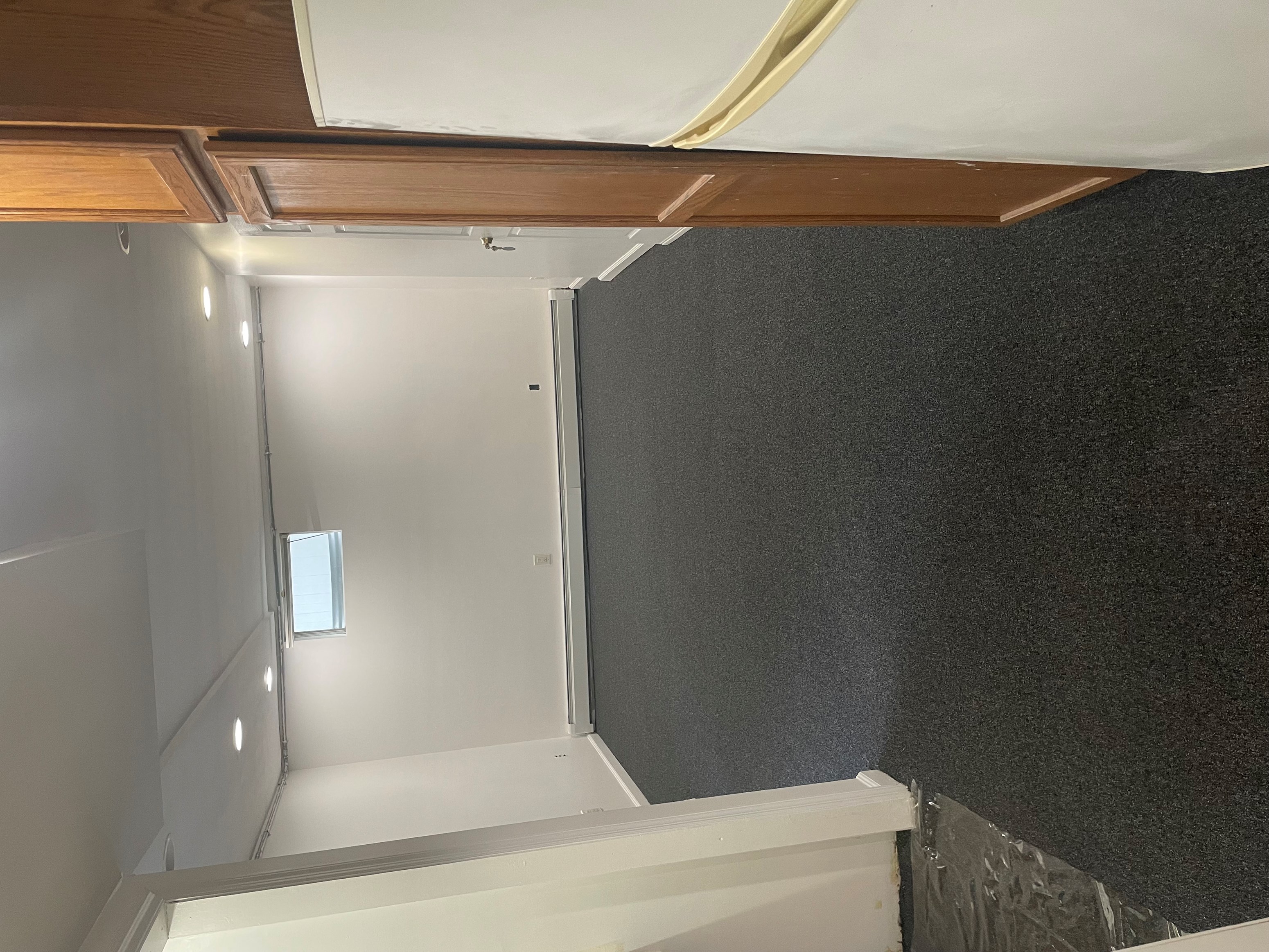 High-Roof 1 Bedroom Basement  Available For A Couple