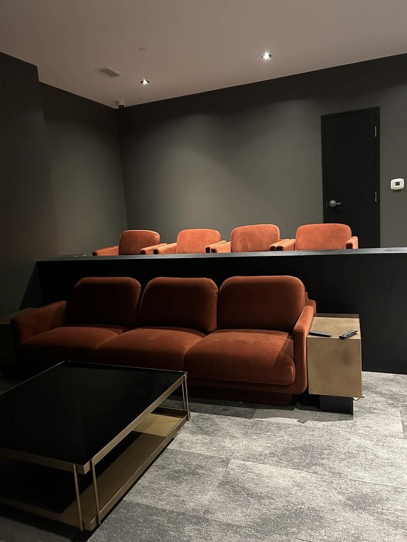 Bright Modern Condo With Open Layout