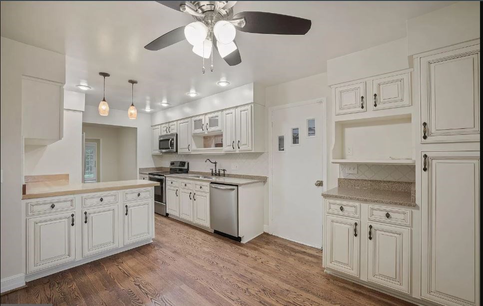 Private Room For Rent - Near By ( Fairfax, Vienna, Tyson, Reston) Month To Month