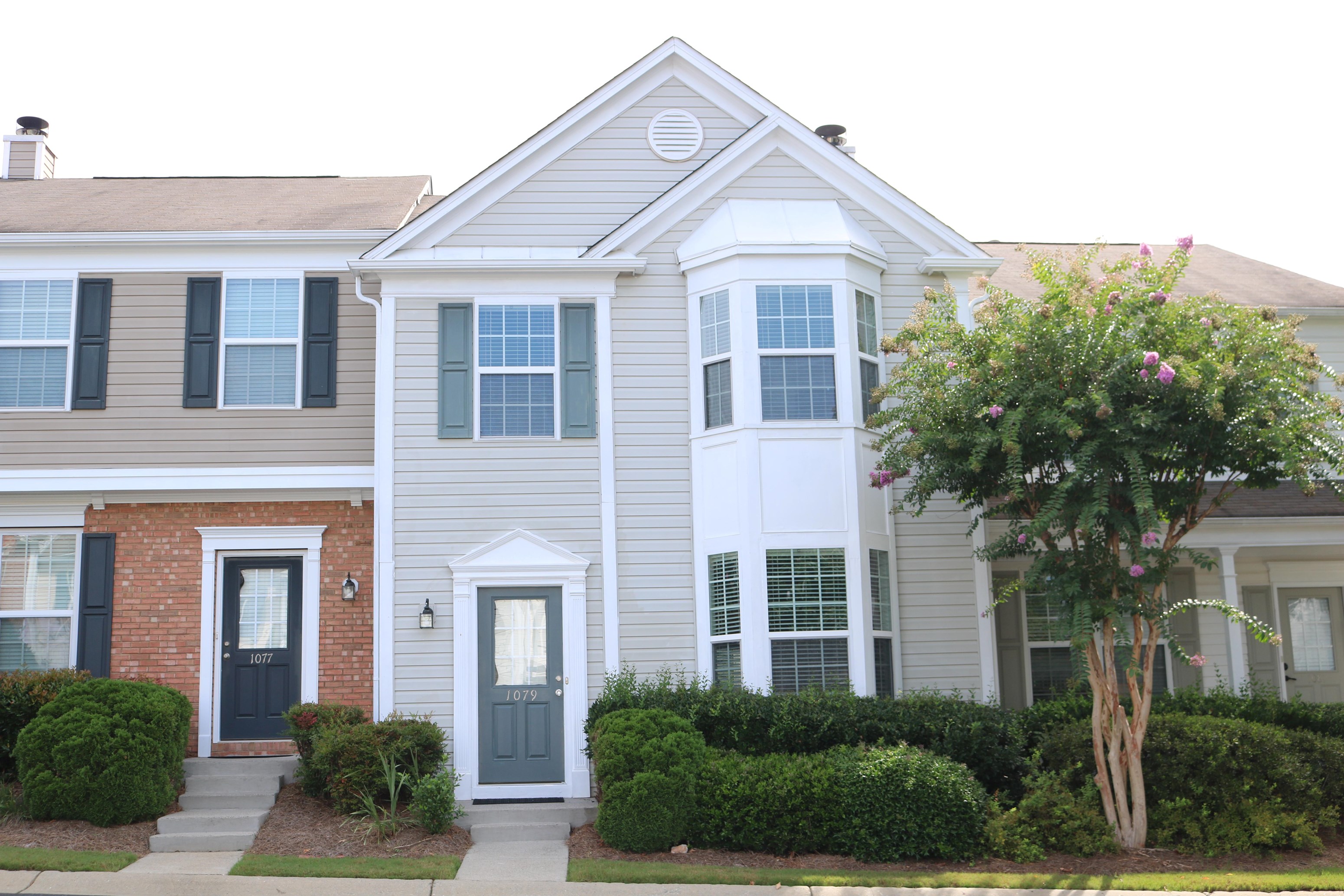 Available Now | Townhome For Rent | Alpharetta, GA | Near Exit 11 | $2000 Per Month
