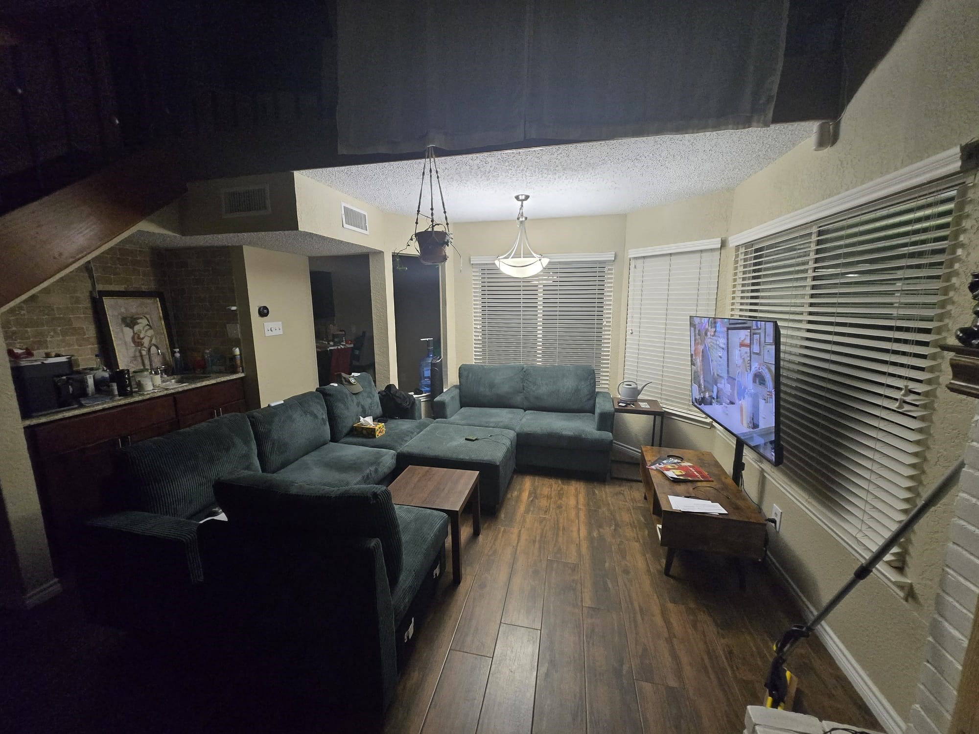 Rent A Condo In Dallas,TX For $2500 Per Month