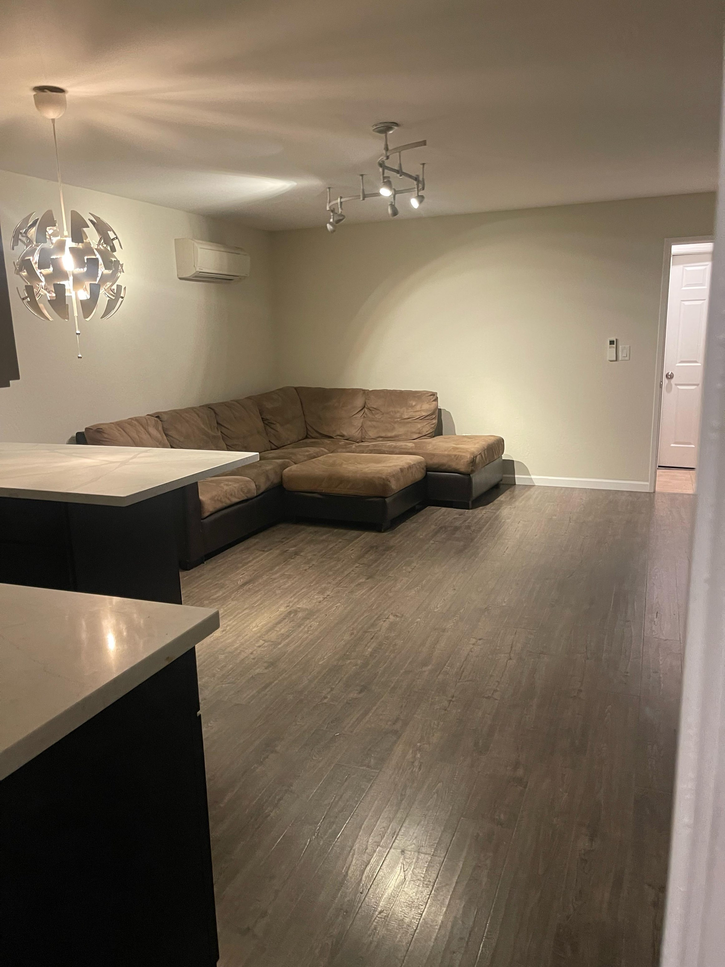 1 BHK Apartment Available For Rent In Castro Valley / Hayward