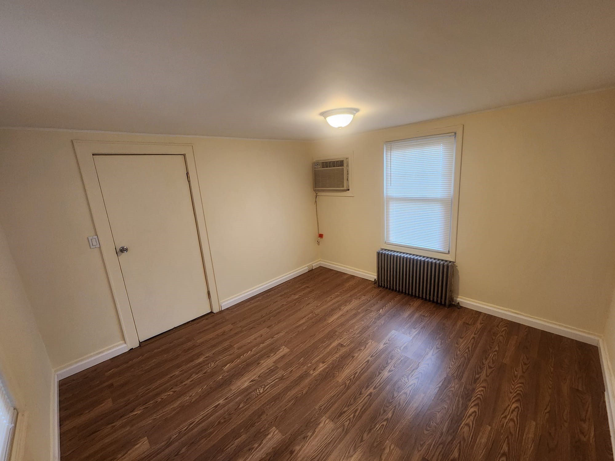 Totally Renovated Full House 3 Bedroom 1 Bath, Beautiful Kitchen And Backyard For Rent In Hicksville, NY