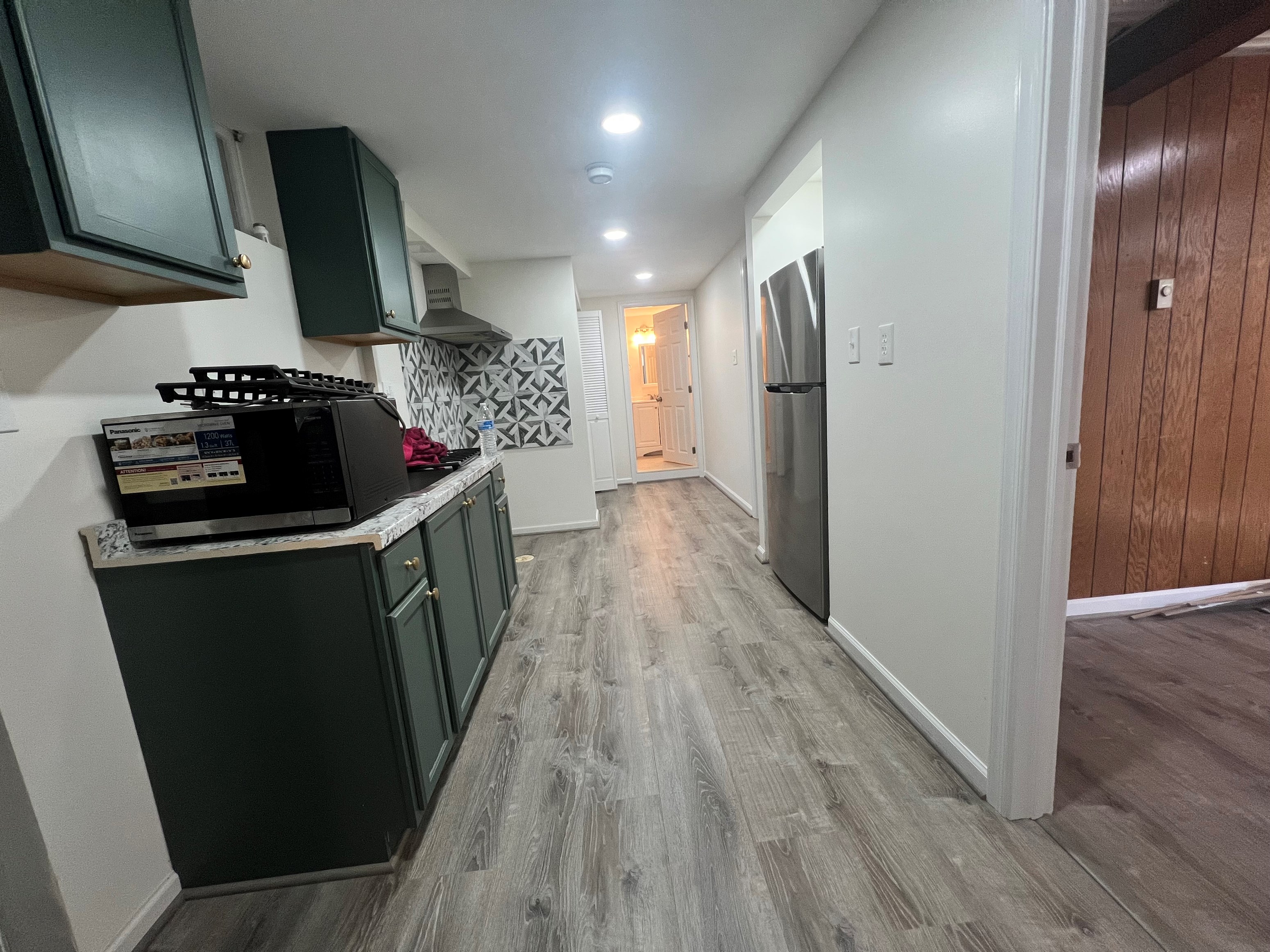 Renovated 2-Room Walkout Basement Apartment – Available April 16