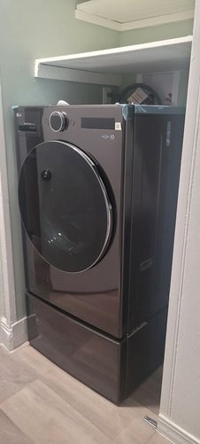 AVAILABLE NOW-Renovated Large 2 Bedr Apartment, W/washer/dryer, In Jersey City Heights.