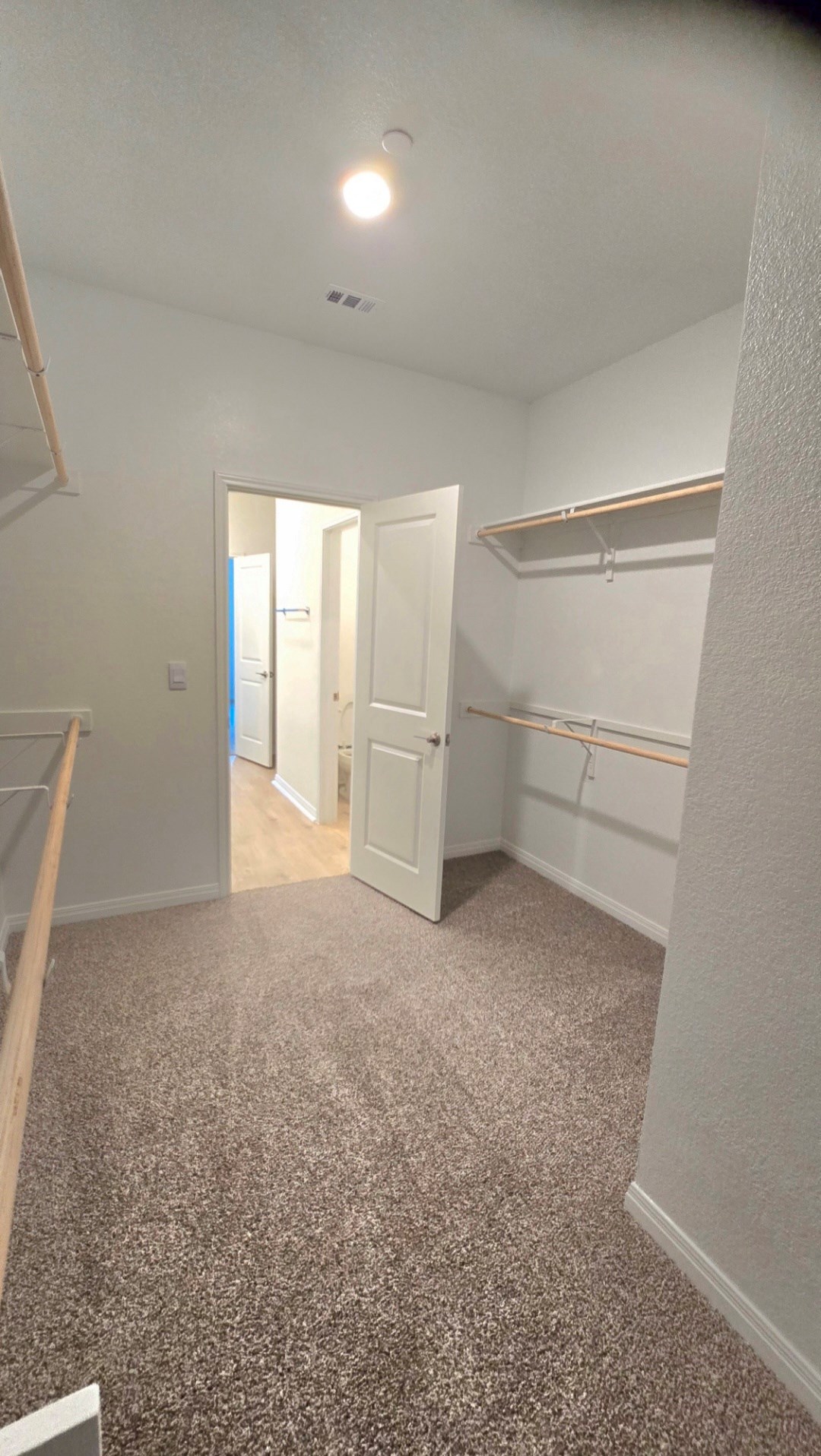 Private Master Bedroom W Attached Bathroom