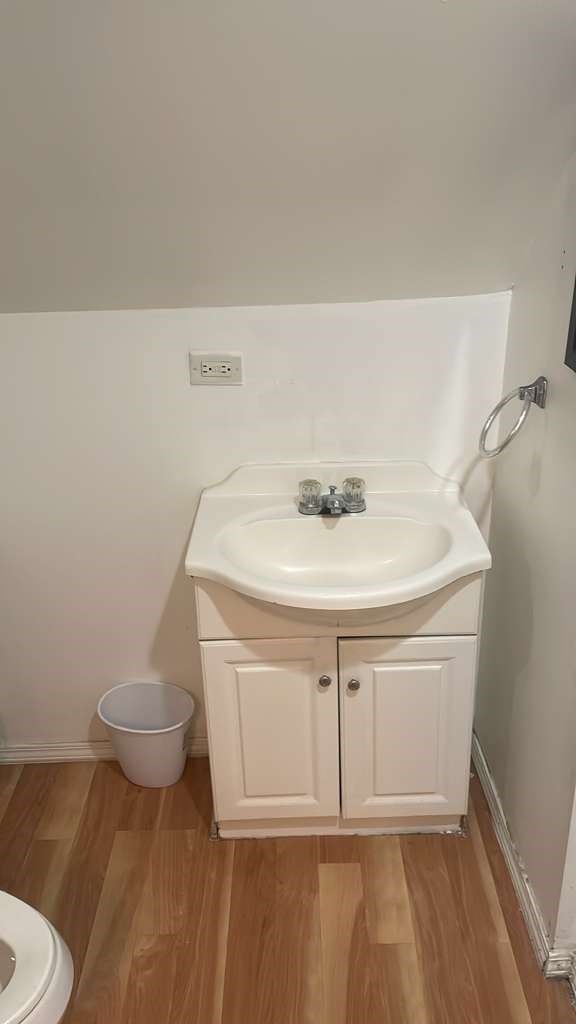 1 Bedroom 1 Bath Single Family Home Available  Furnished