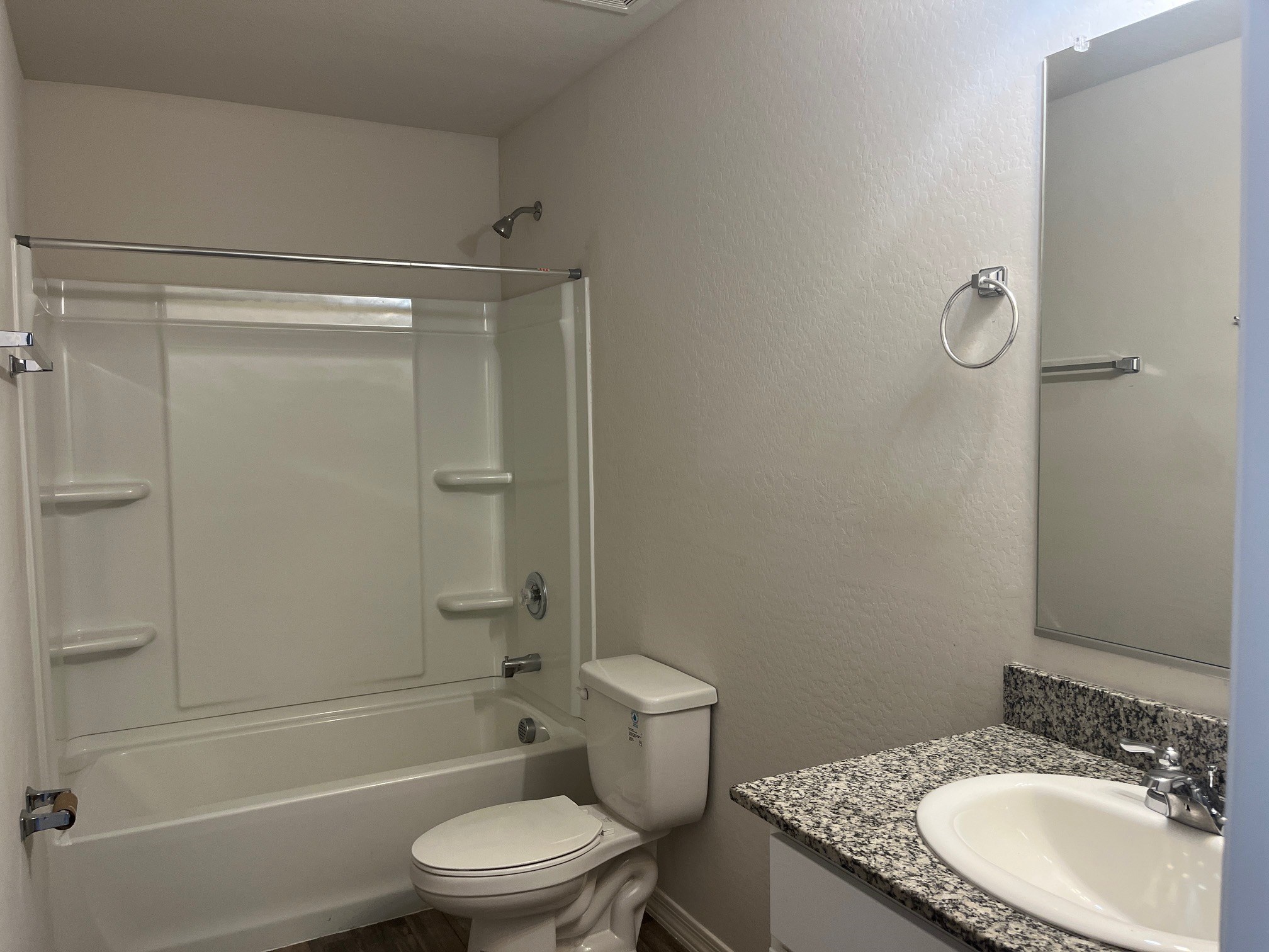 Large, New, Spacious Home, Five Bedrooms