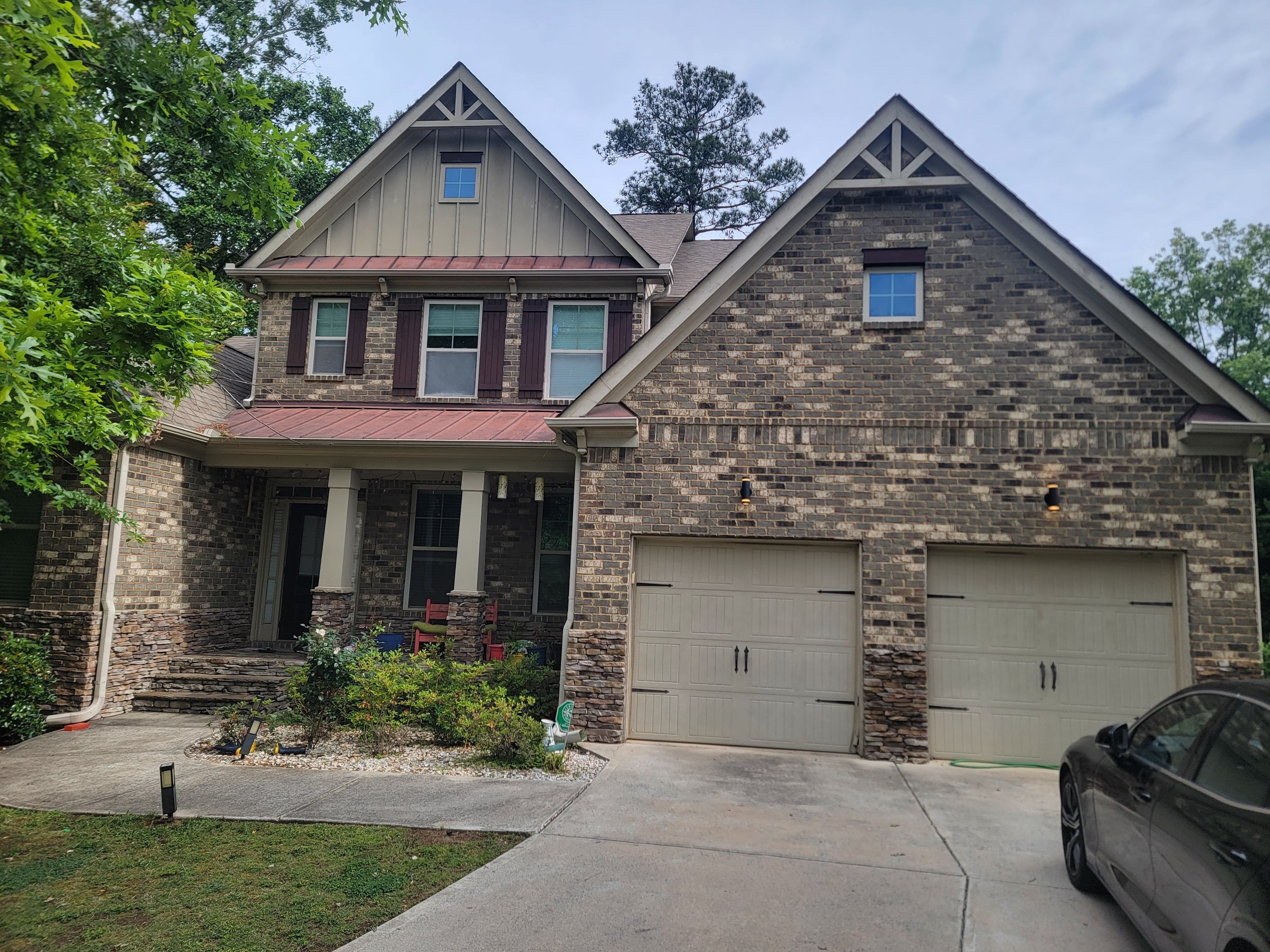 Family Home In Dunwoody