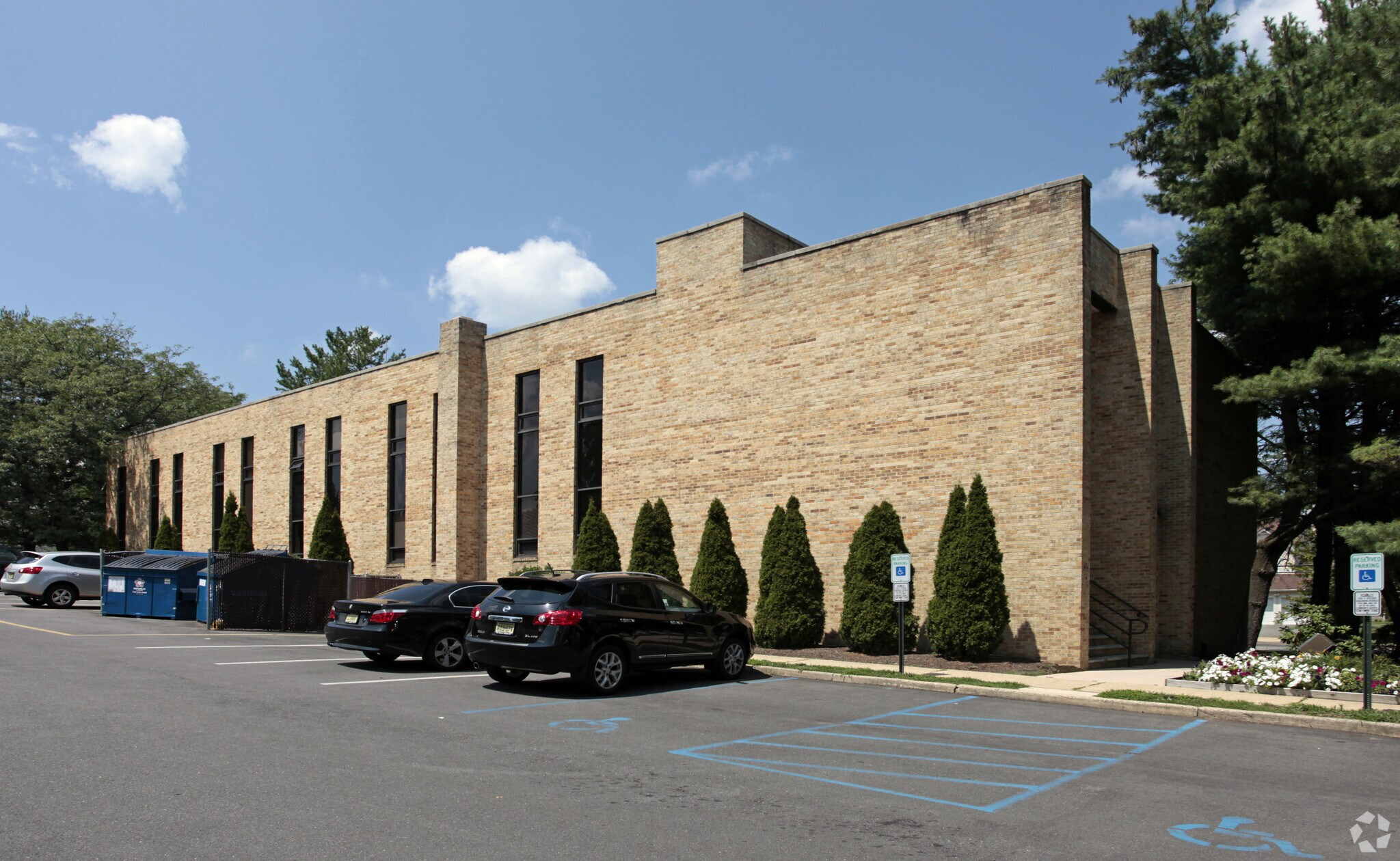 77 Milltown Rd 480 - 5,808 SF Of Space Available In East Brunswick, NJ 08816
