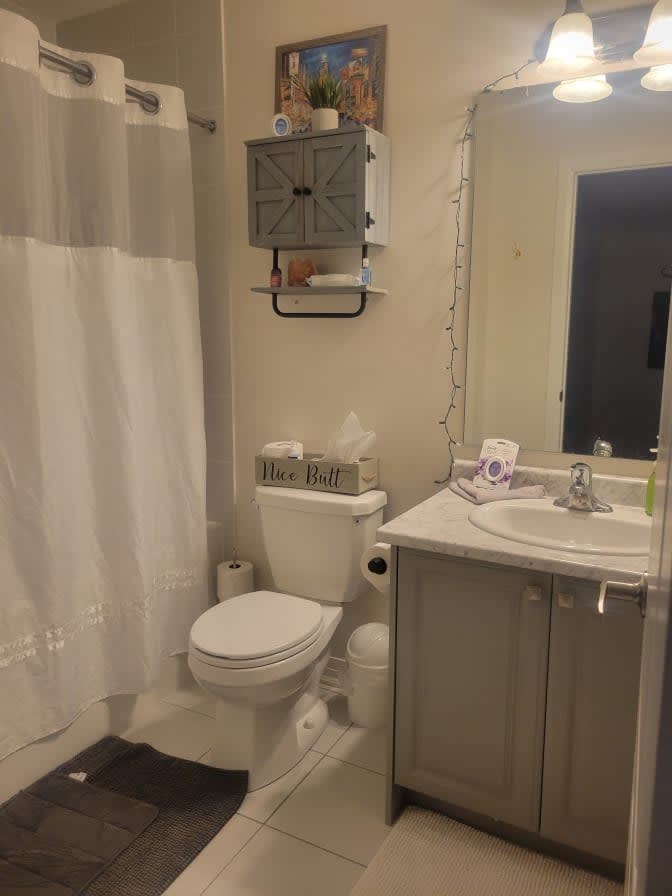 Brooke’s Room – Private Room In Orangeville (L9W 6X3)