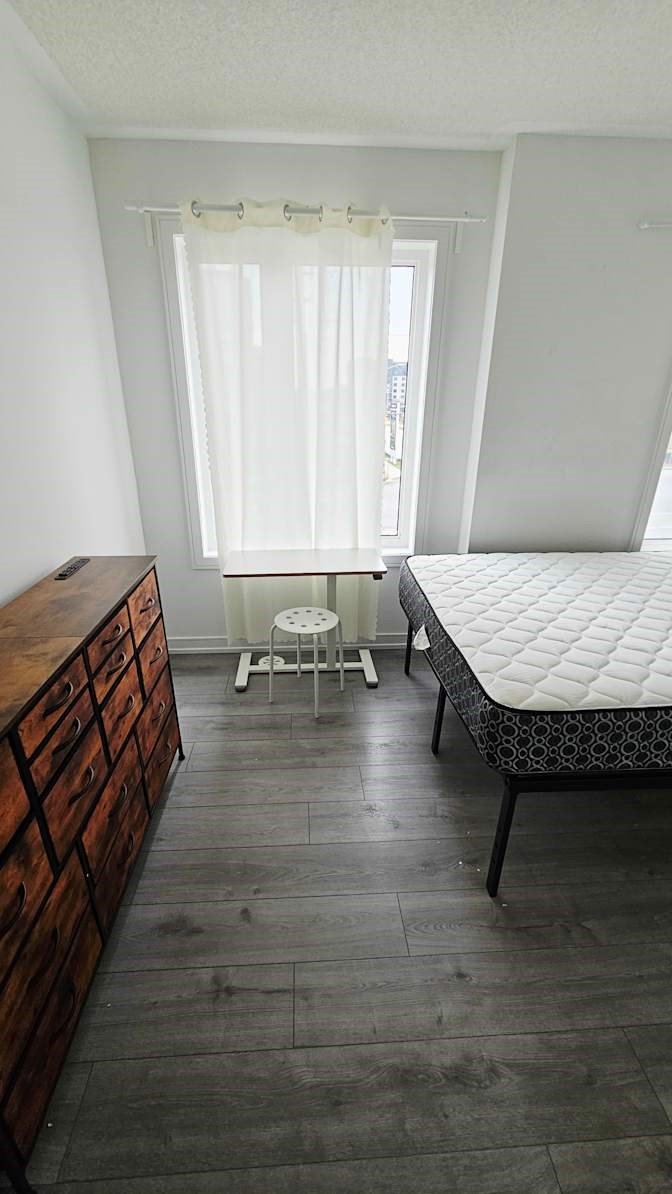 Private Room With Shared Bathroom – Appletree Lane, St. Pauls, ON