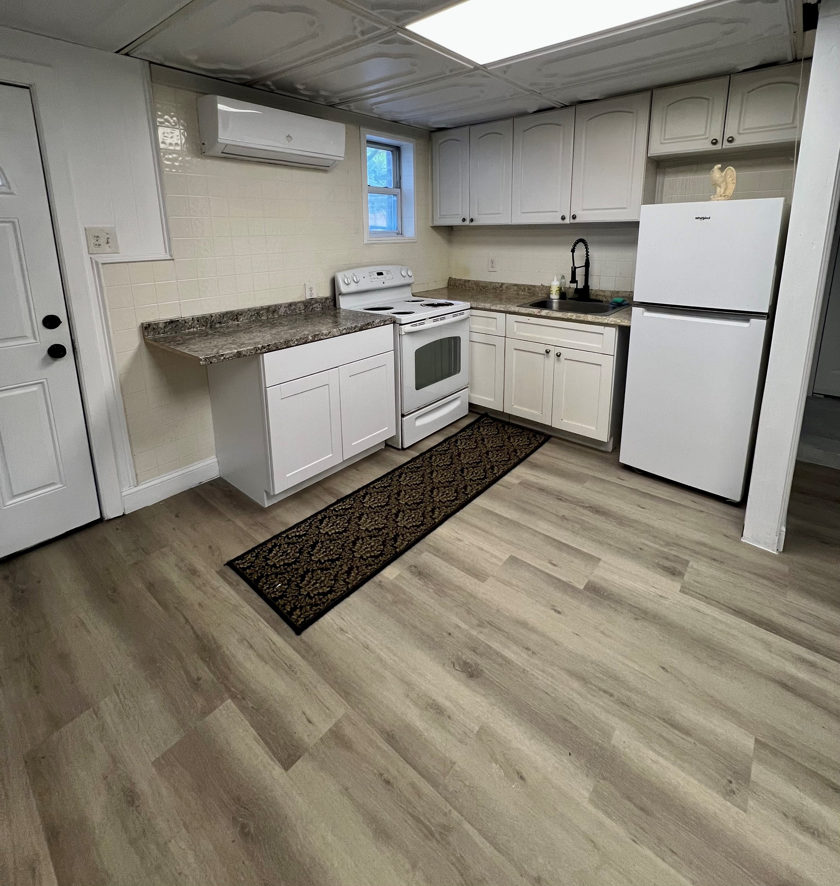 Click to Enlarge One Bedroom Kitchen Living & Full Bath Including Utilities