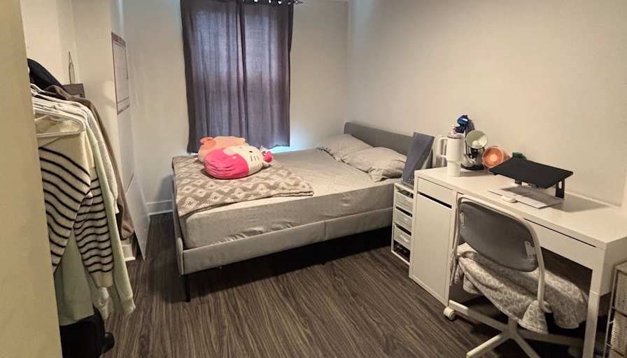 Private Room With Shared Bathroom In Ottawa