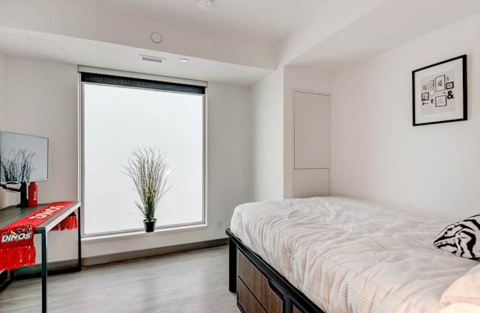 Private Room With Shared Bathroom In Calgary, AB
