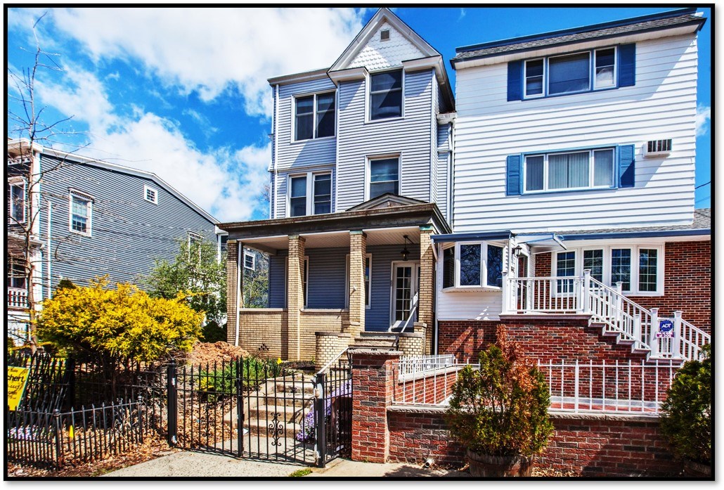 Beautiful 3BR  / 2 Bath Home. Laundry, Parking, Near JSQ/Path Jersey City Heights. No Broker Fee: 201-305-9190