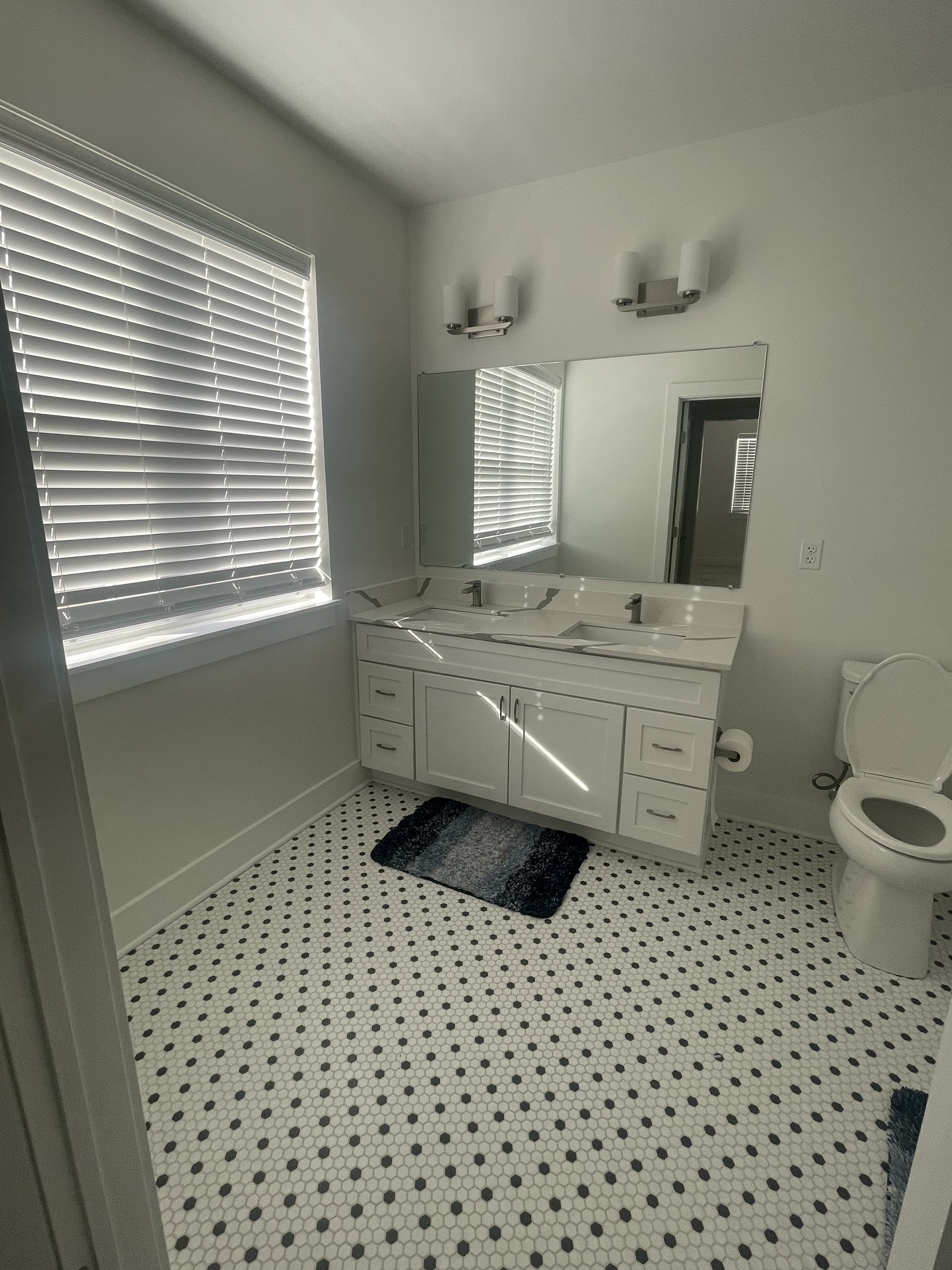 Sublease Available – Spacious Apartment In Meriden, CT (May 15 Move-in)