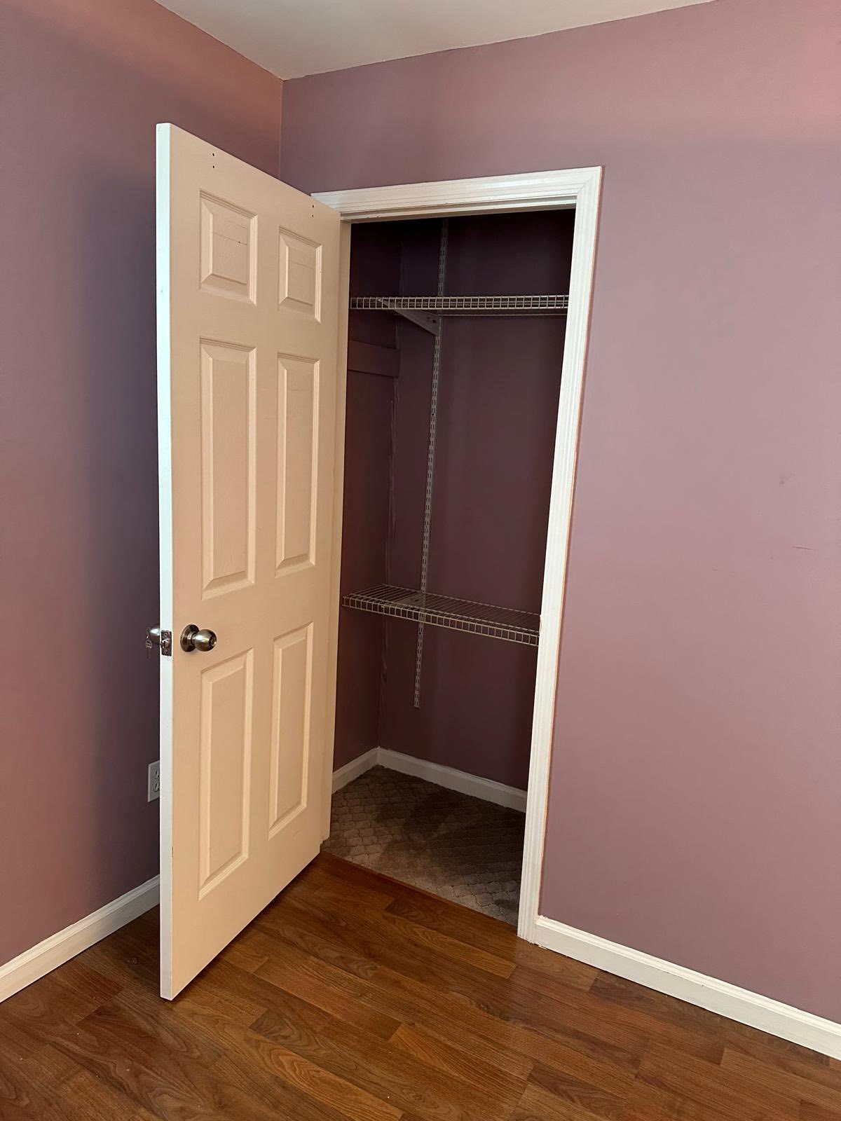 2BR/1 Bath Apartment In Bethpage