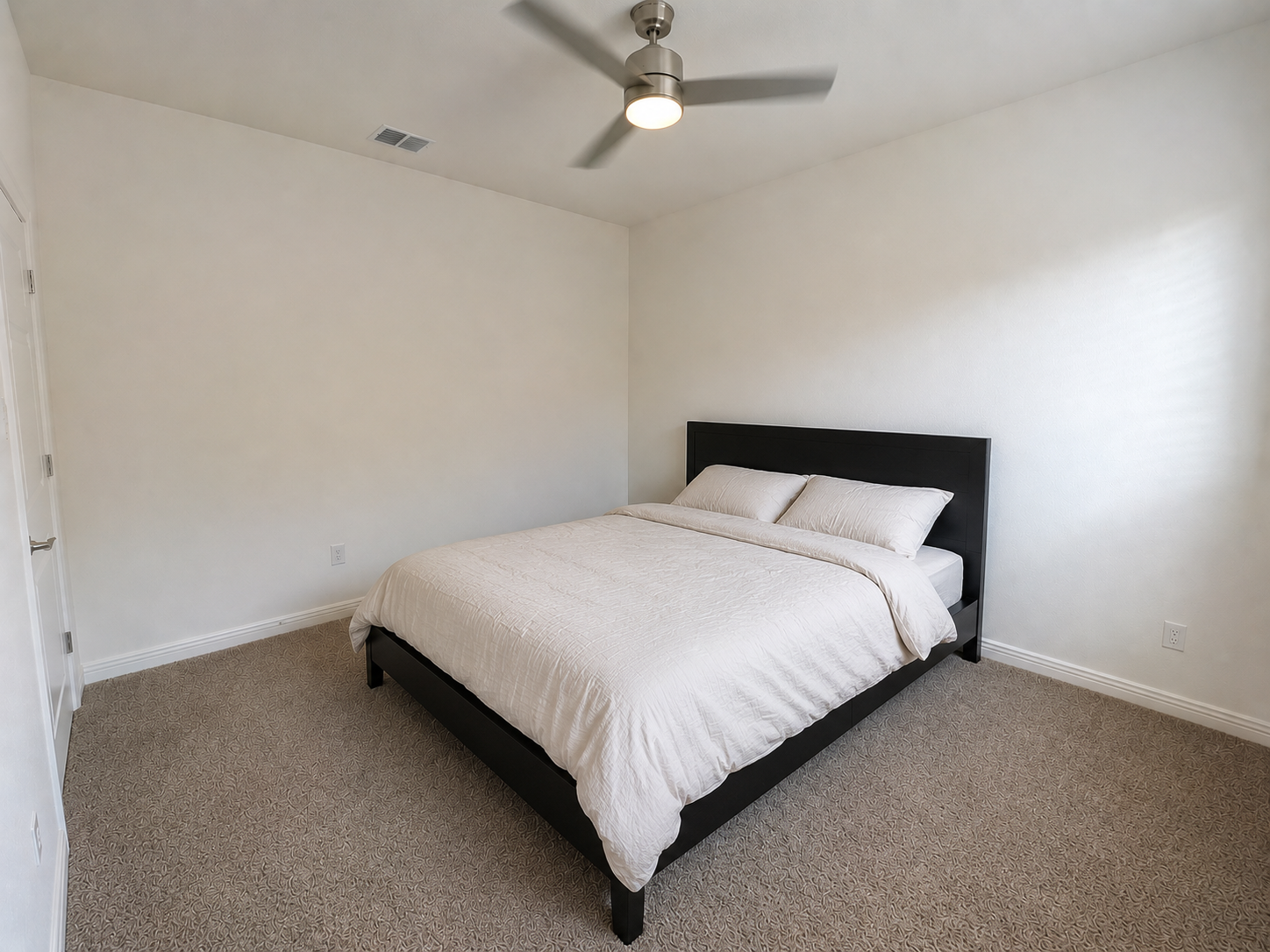 In Law Suite Available For Rent In A Single Family Home - No Lease