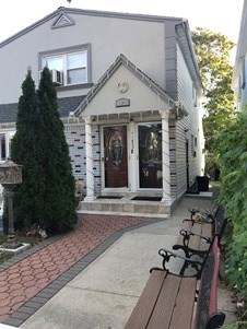 Three Bedroom Second Floor House Is For Rent