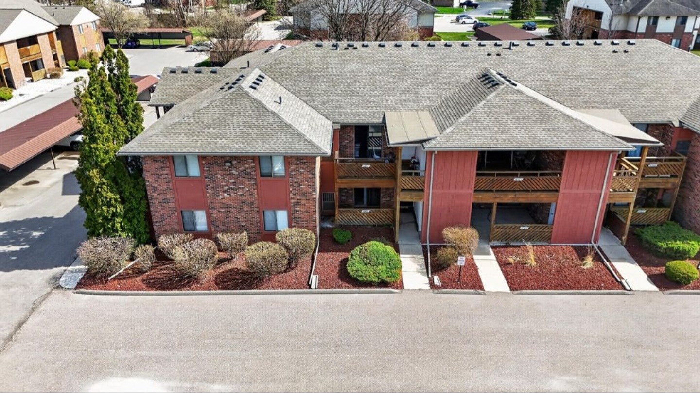 Ground Floor Condo For Rent