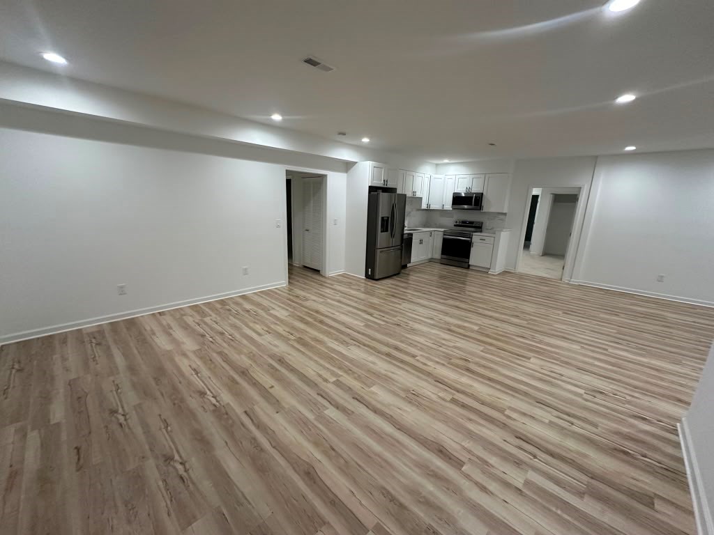 Luxury 2 Bed, 2 Bath, 2000 Sq Ft New Basement