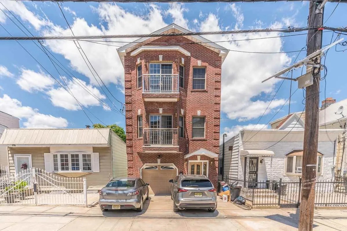 Spacious 3-Bedroom, 2-Bathroom Apartment, Parking Included | Jersey City (Heights) NJ Available From September 1, 2026