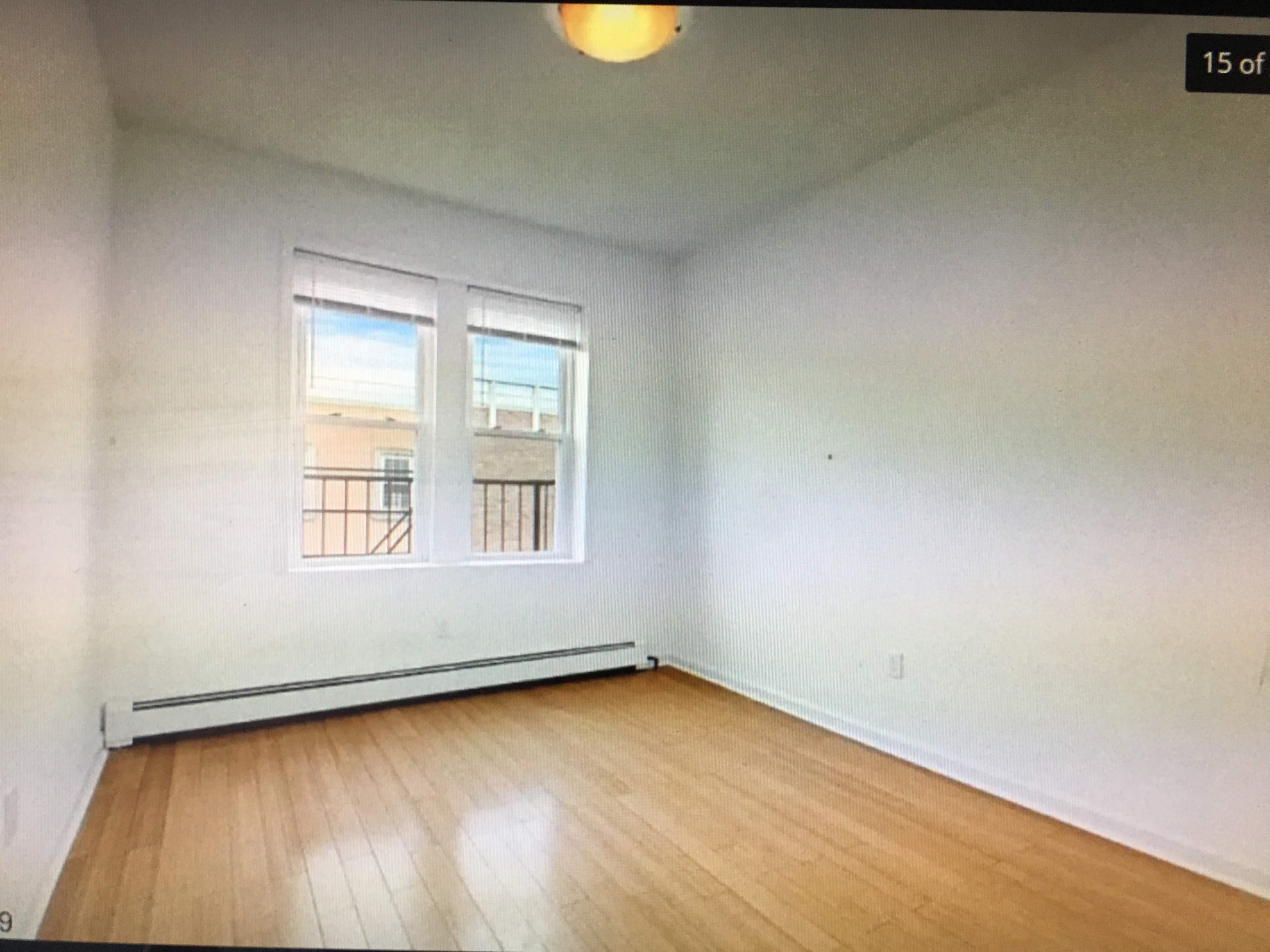 Click to Enlarge Studio Apartment Near PATH