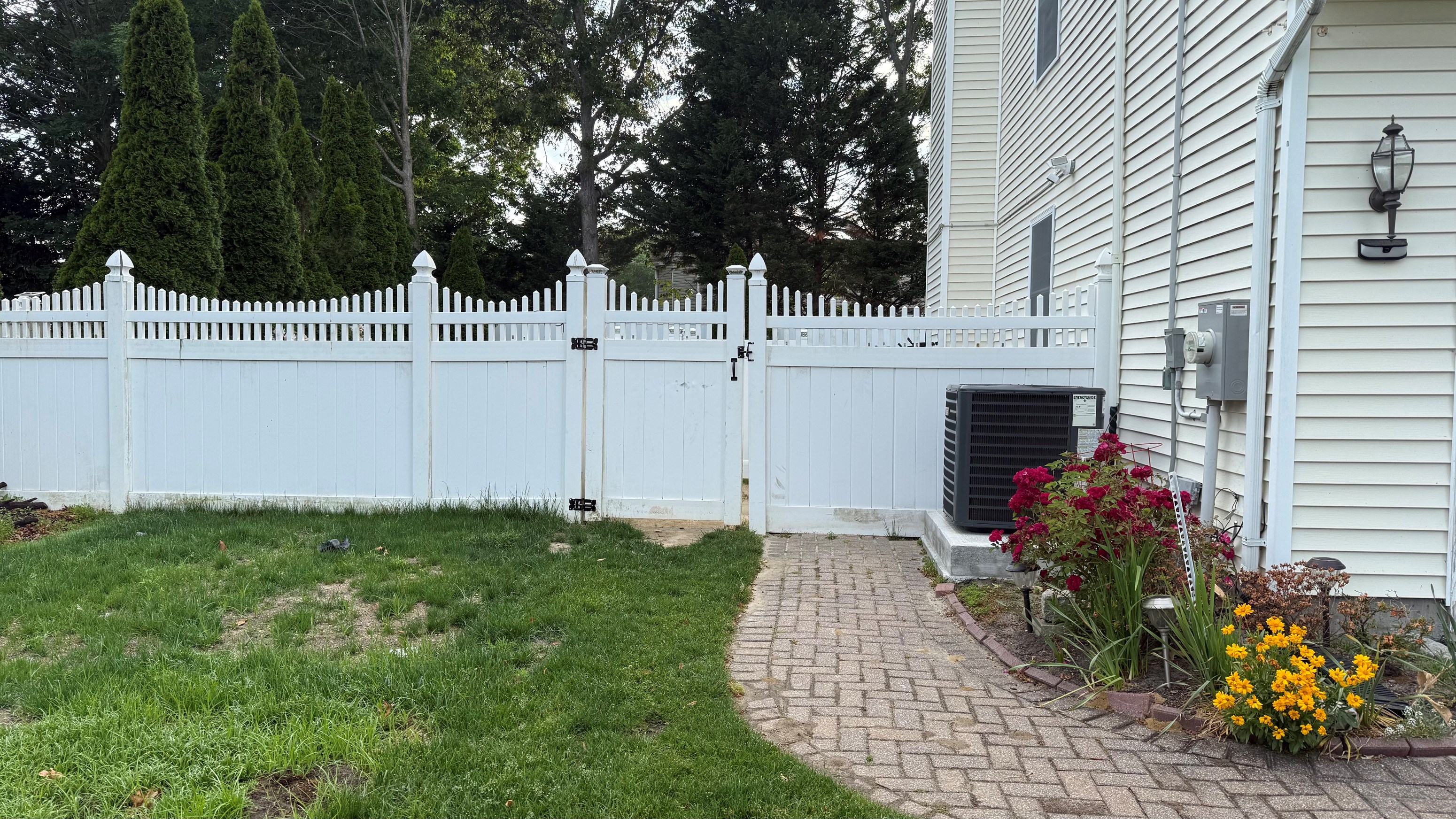 Newly Built 1 Br Basement Apartment In Selden, NY