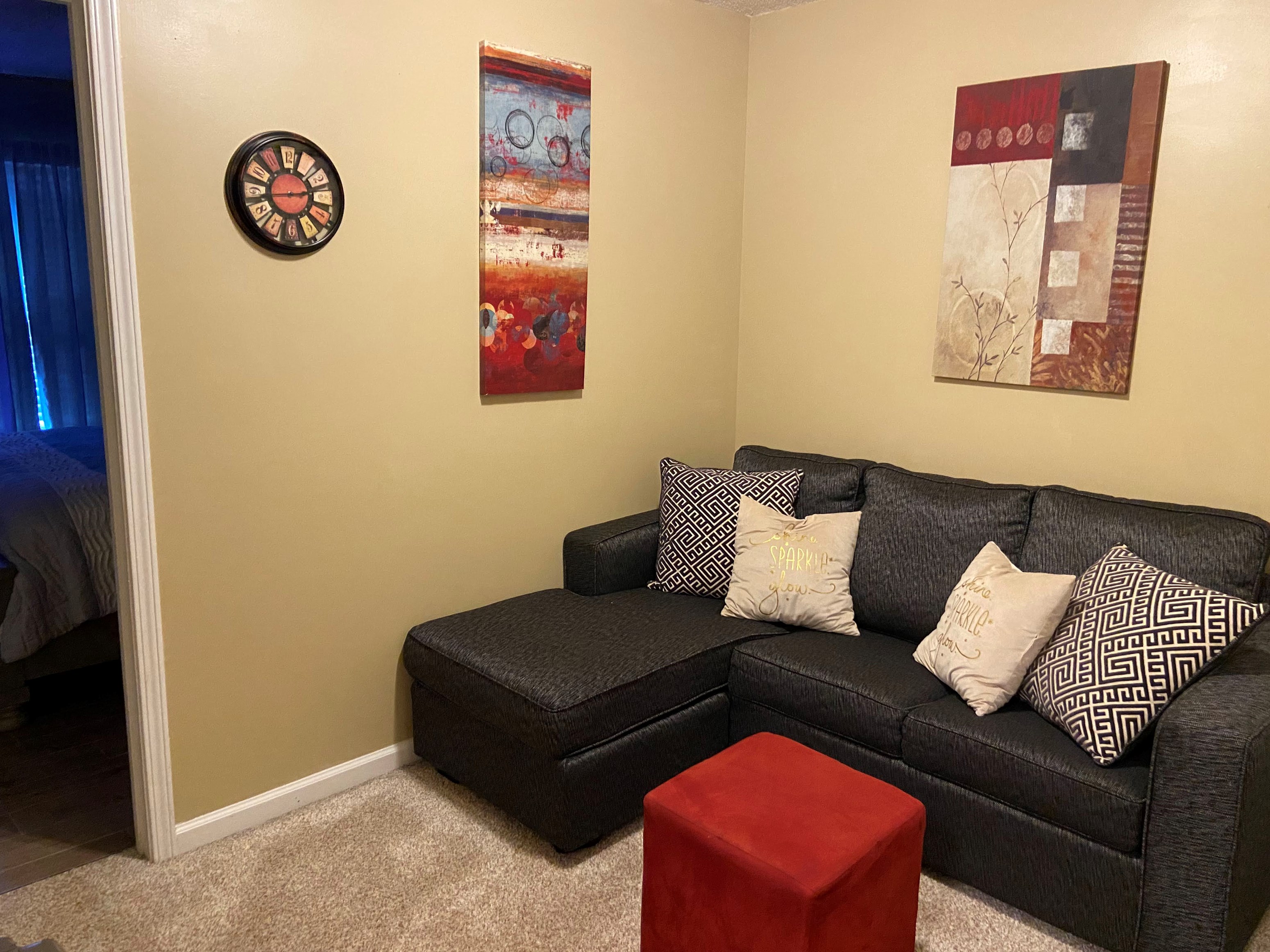 2 Story Townhome -2 BED ROOMS AND 1 OPEN BEDROOM  For Rent In Newnan Location