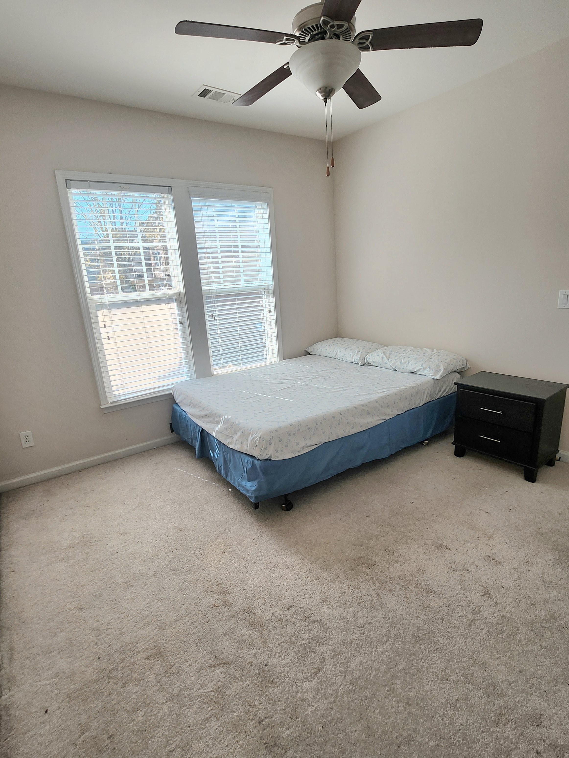 Fully Furnished Bedroom With Private Bathroom – Available Now