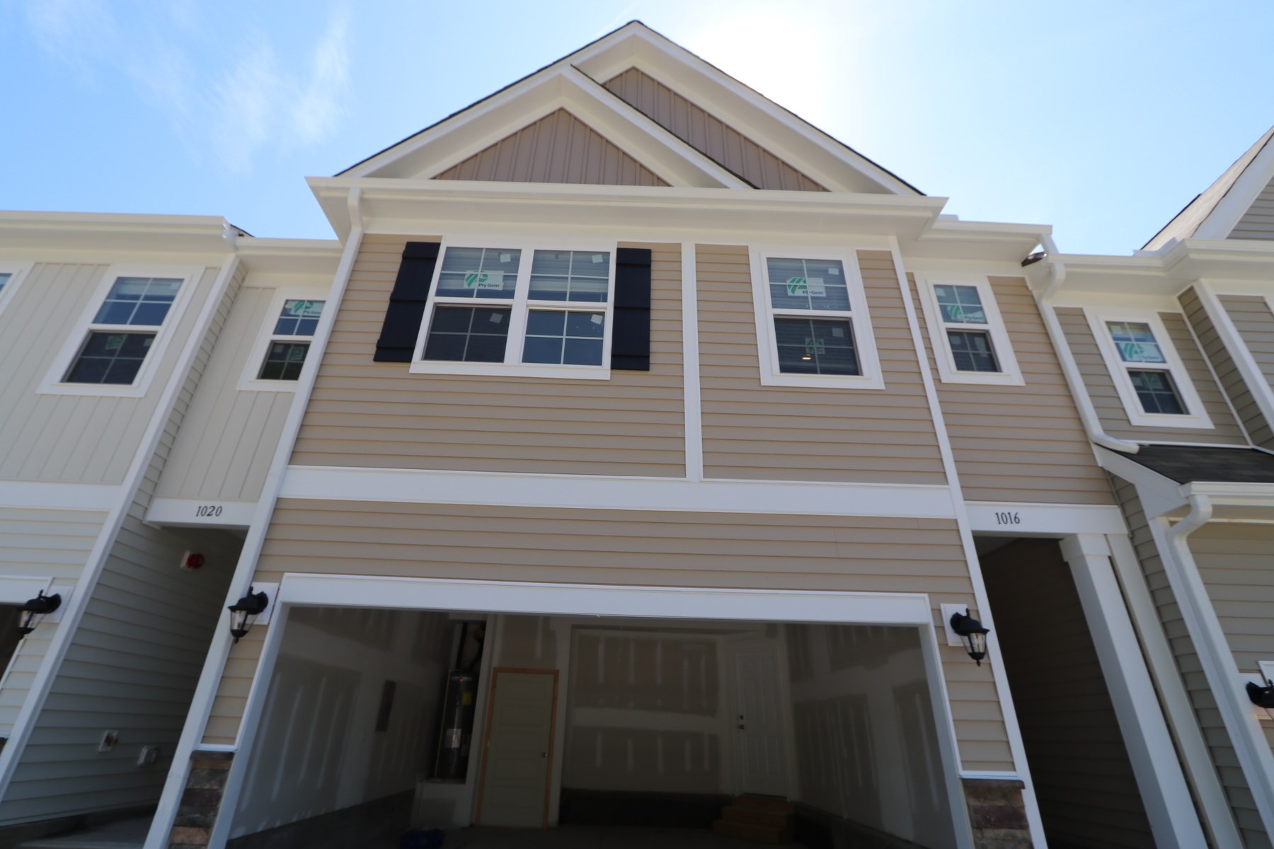 4-Bed, 4-Bath Town House In Morrisville, NC