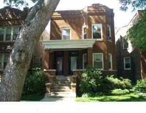 3 Bedroom Unfurnished Apartment. $1995/Month.   Irving Park Neighborhood (1 Block From Irving Park