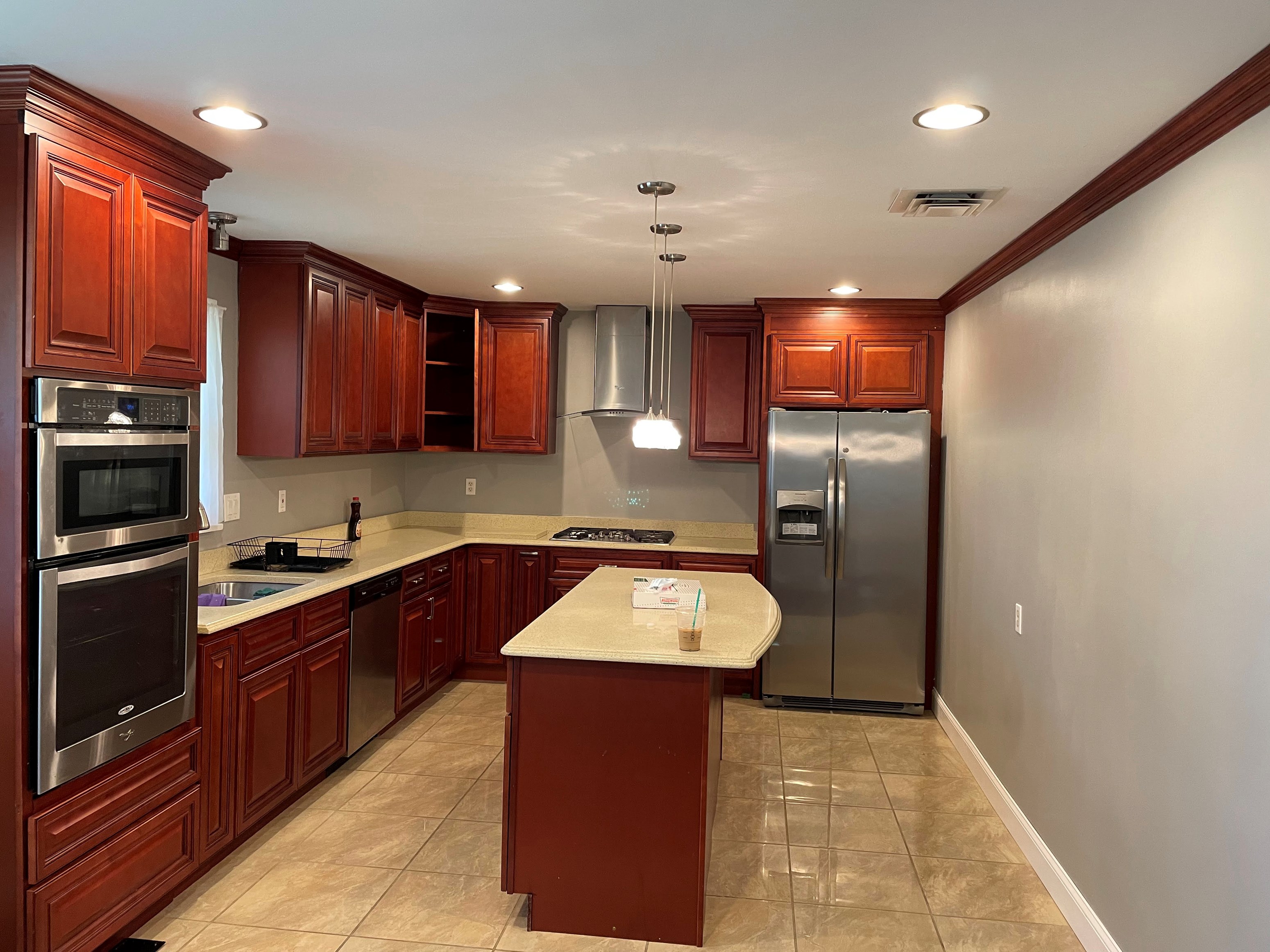 Beautifully Updated 5-Bedroom Home — Ellicott City, MD 21042