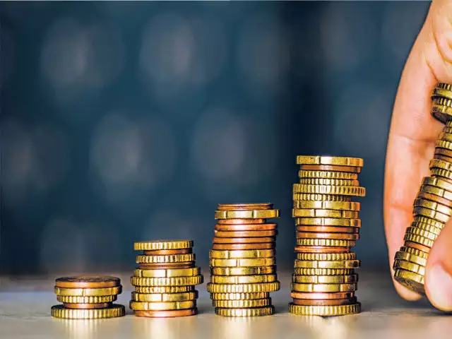 How Sharing Rooms Helps You Save Money