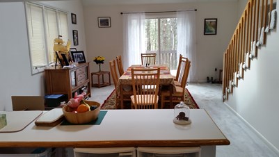 Large Bedroom In Beautifull Townhouse & Beautifull Neighborhood