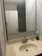 Furnished Rooms For $950, Prime Location (for Females Only), Full Bath, Microwave, Fridge, Easy Commute,  Close To Market