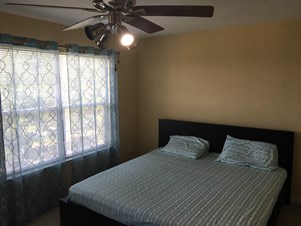 Master Suite In Beautiful Townhouse For Rent